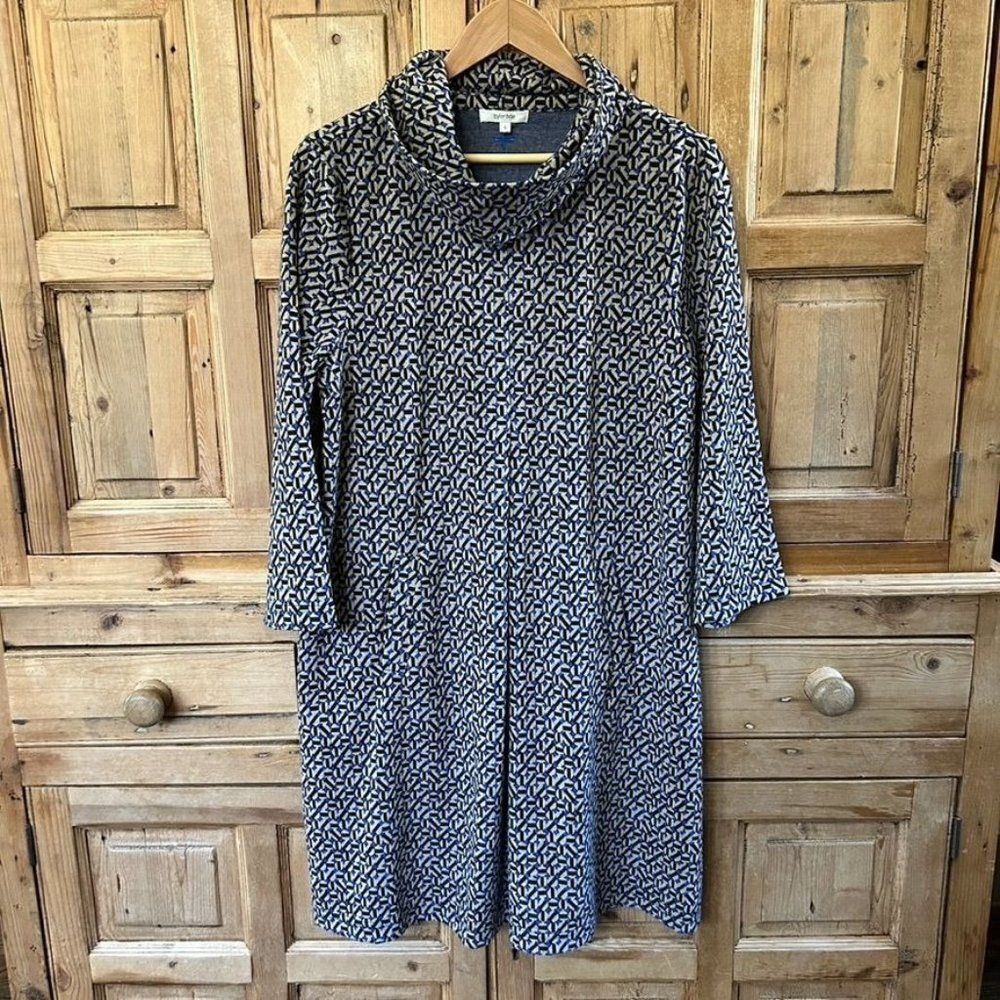 Tyler Boe Size Large Tan Black Cowl Neck Knit Sweater Dress Pockets 3/4 Sleeve